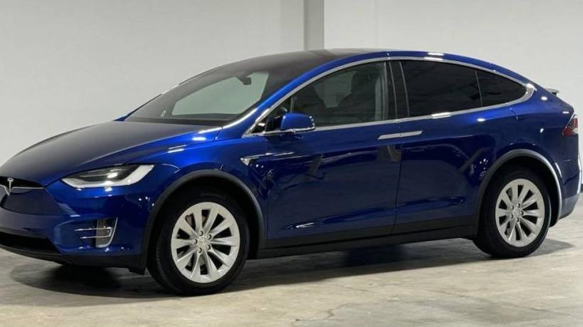 TESLA MODEL X 2020 5YJXCDE28LF268257 image